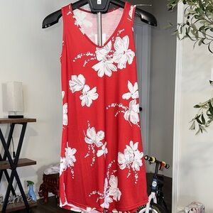 Chic Red Floral Midi Dress